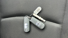 Mazda 2 1.5 Skyactiv G 75 SE-L 5dr Petrol Hatchback